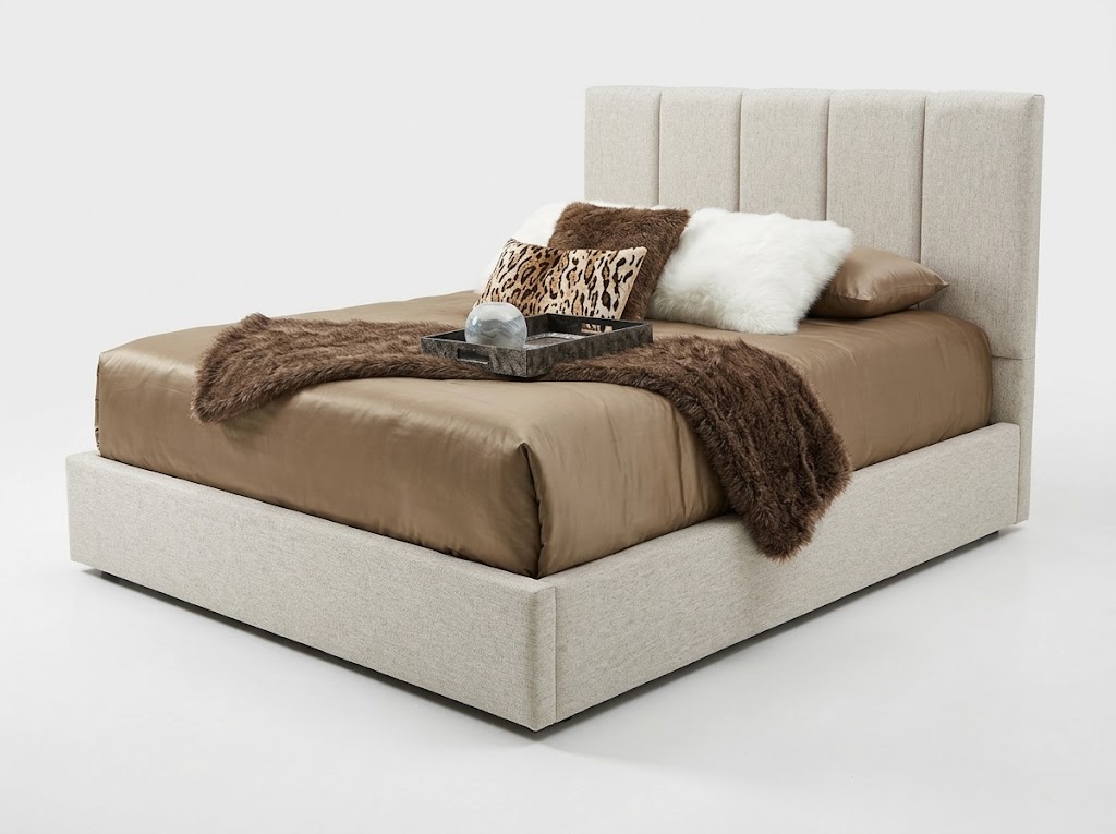 Cama estofada em forma de gomos